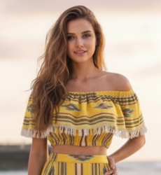 Miss June Paris — Top Caracas