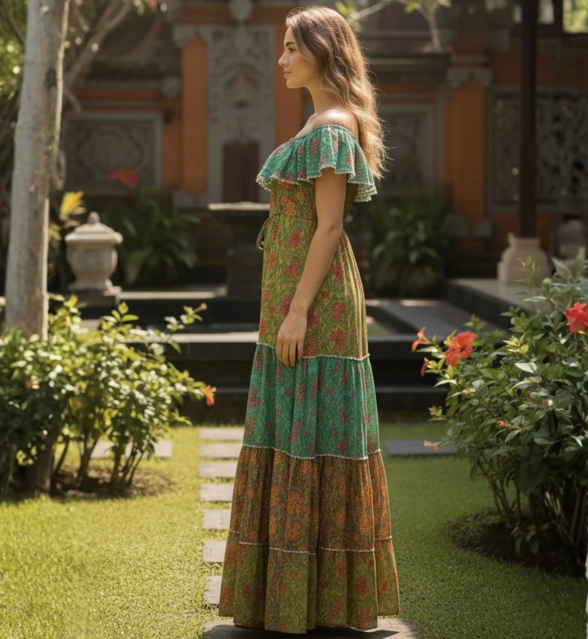 Miss June Paris — Vestito Lungo Gardenia