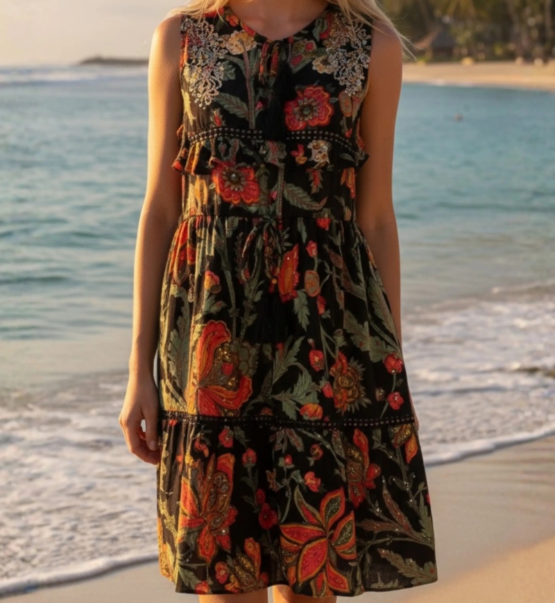 Miss June Paris — Vestido Corto Pacific