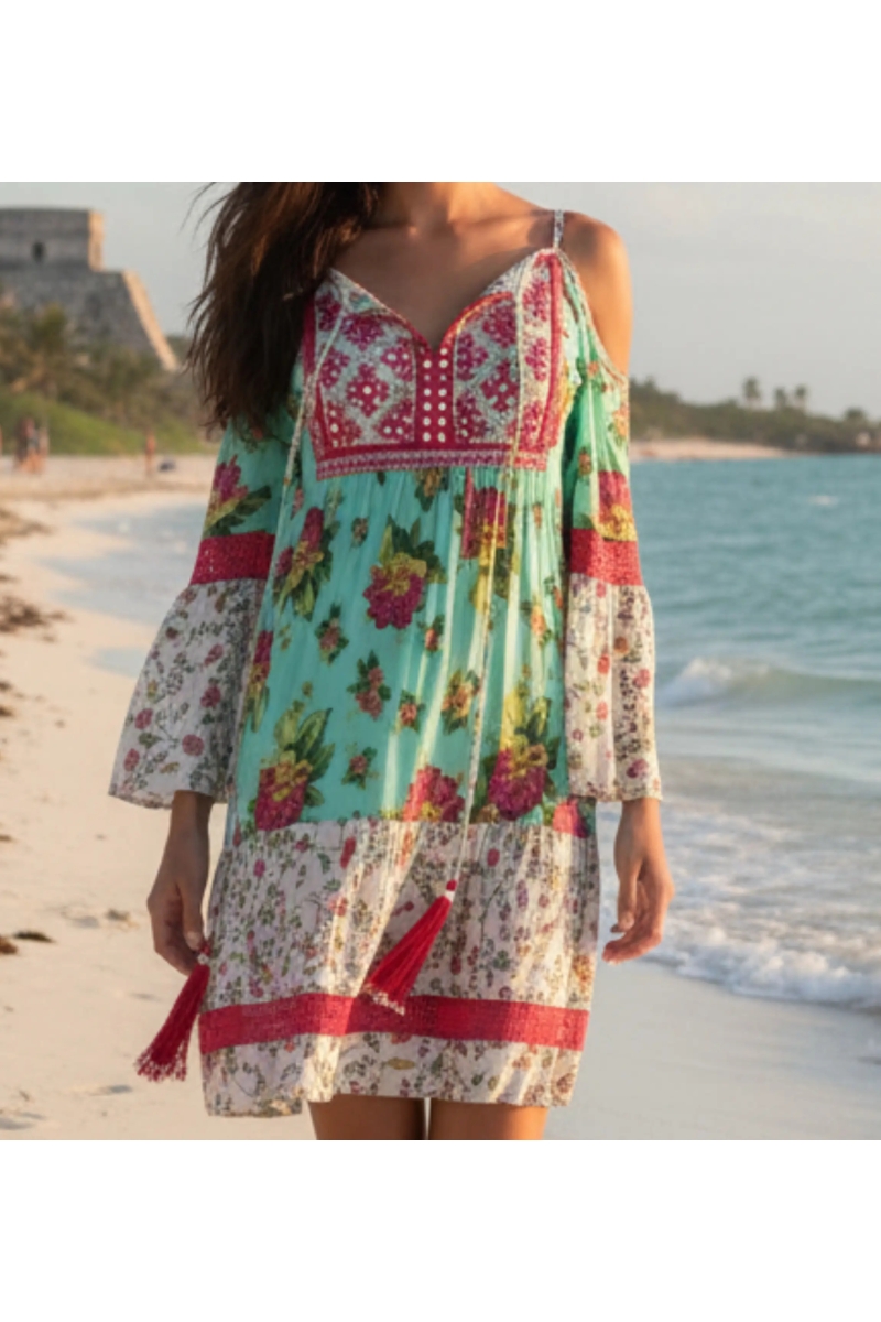 Miss June Paris — Kurzes Tropisches Kleid