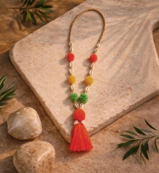 Miss June Paris — Collana Pompoms