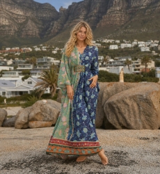 Lyzzie Langer Kaftan | Caftan Longet — Miss June Paris