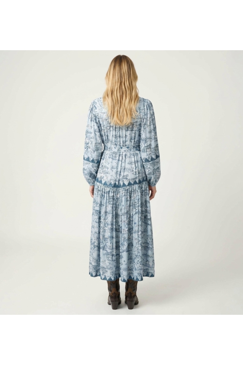 Langes Lila Kleid