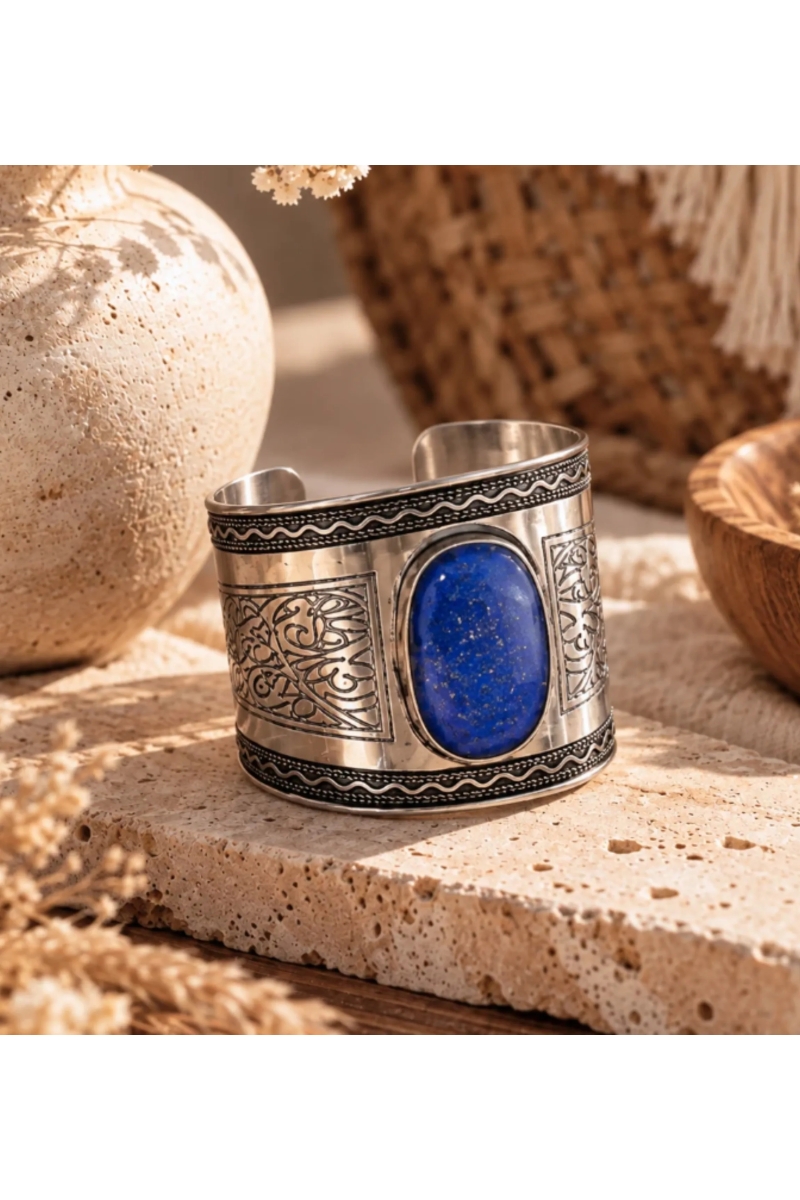 Bracelet manchette Cleops con cabochon | Miss June Paris