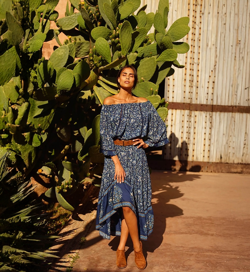 Falda Larga Sky – Azul marino – Estampado floral – Asimétrica – Estilo boho – Miss June Paris – 3