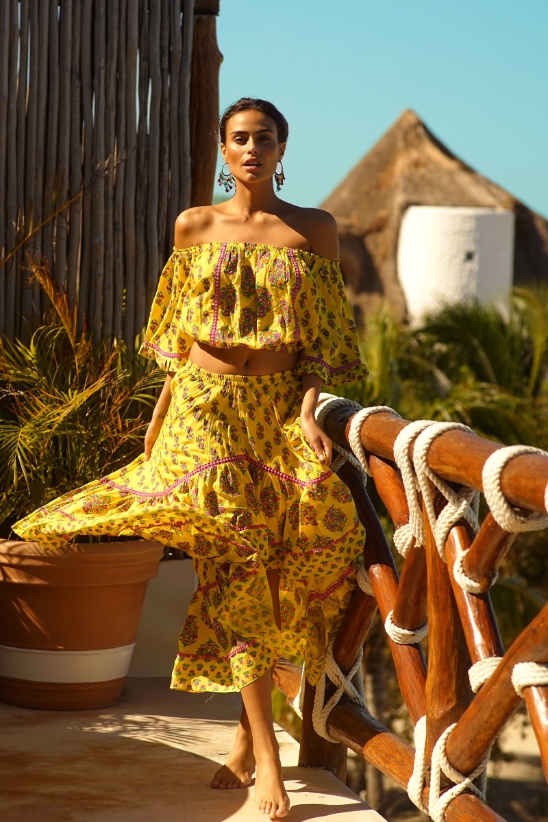 Flamenco Off-Shoulder-Top – Blumenmuster – Boho-Stil – Miss June Paris – 1