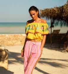 Top con hombros descubiertos Chiquita, Motivo floral bordado, Estilo bohemio, Miss June Paris, 4
