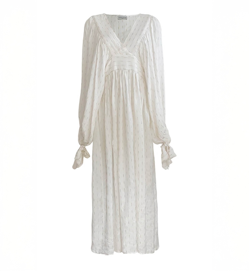 Langes Kleid Angie – weiß – lange Ärmel – V-Ausschnitt – boho – verstellbarer Gürtel – Miss June Paris – 5