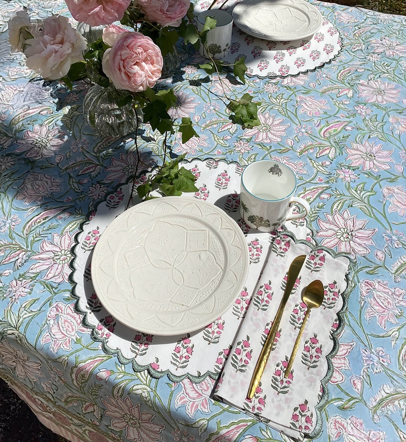 Toalha de Mesa Pimrose (Conjunto de 2) – quadrados – algodão – padrão floral – Jardim Botânico – Miss June Paris – 3