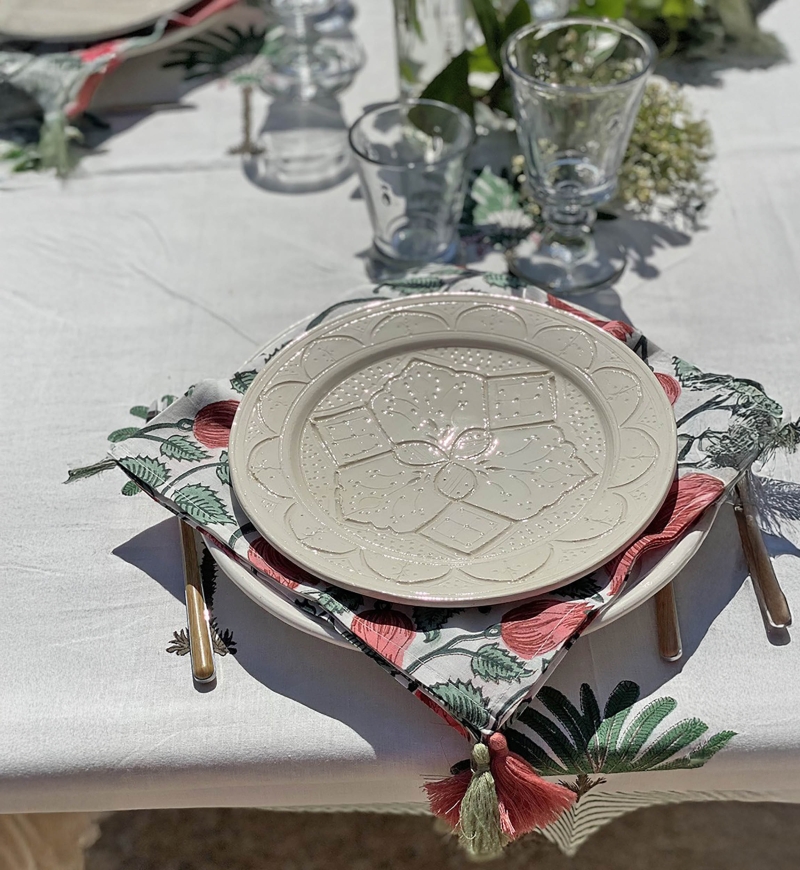 Imperial Lotus Servietten-Set (2er-Set) – grün/rosa – Boho-Blumenmuster – Jardin Botanique – Miss June Paris – 4