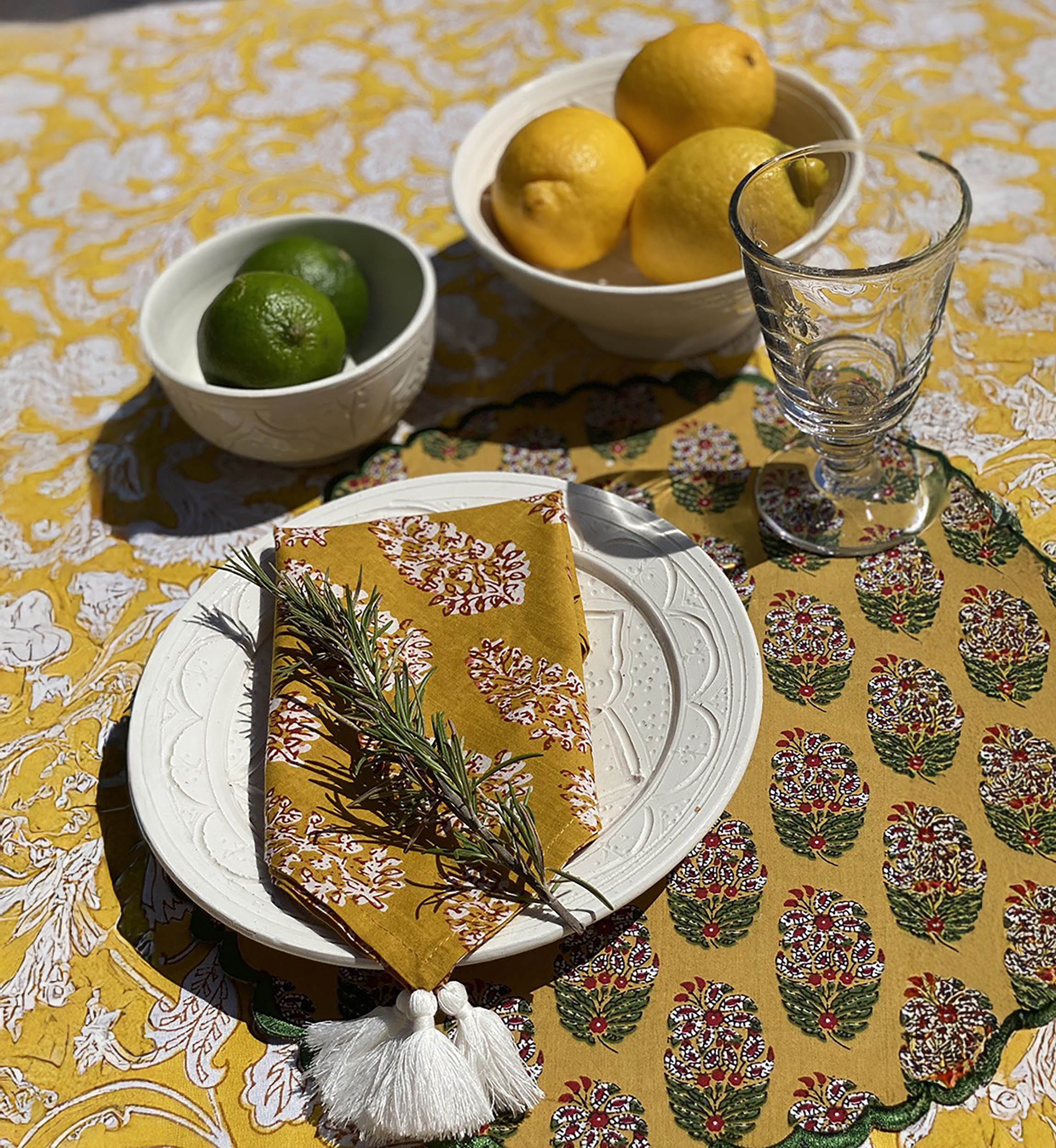 Juego de servilletas Misty Curry (Lote de 2) – 100% algodón – diseño floral bohemio – Jardín Botánico – Miss June Paris – 3